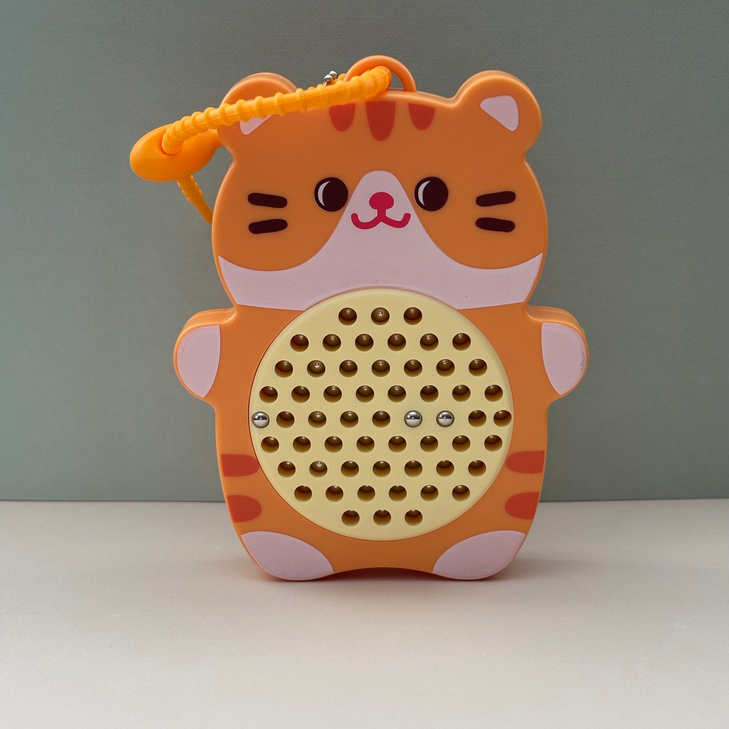 Mini Magnetic Drawing Board Keychain – Cute Bear & Cat Stress Relief Toy